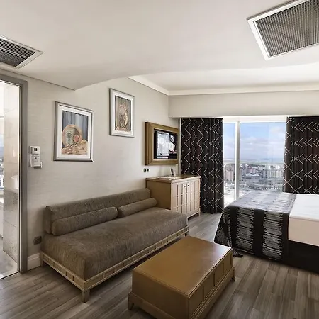 Grand 5* Konya